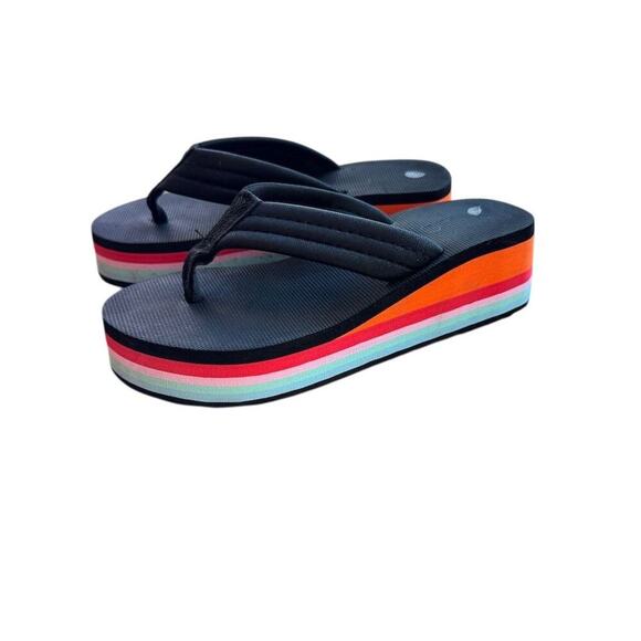 Women's Rainbow Platform Wedge Flip Flop Sandals Size 37 Y2K - Picture 1 of 5